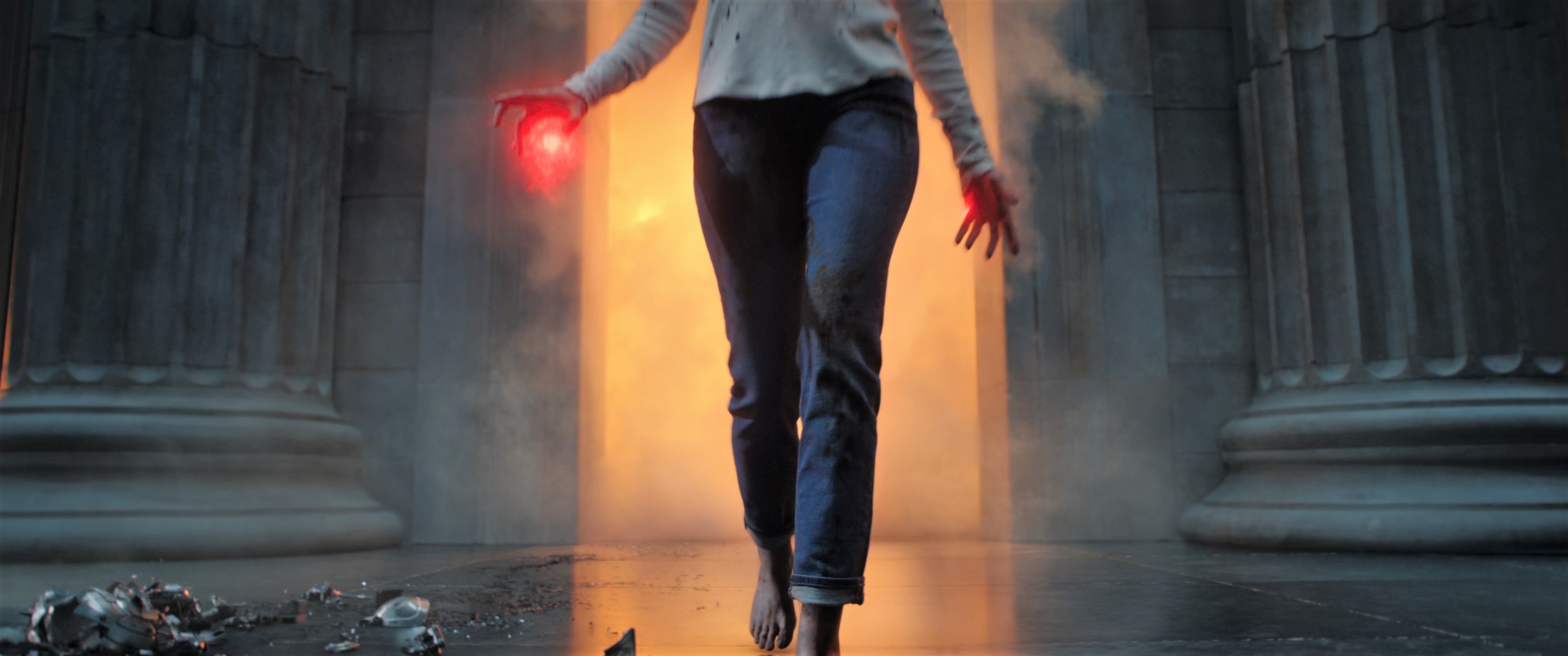 Elizabeth Olsen Feet