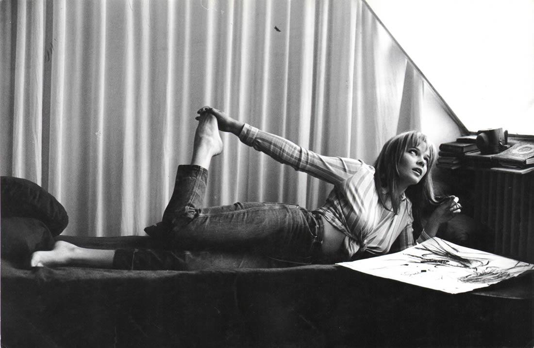 Laura Antonelli Feet