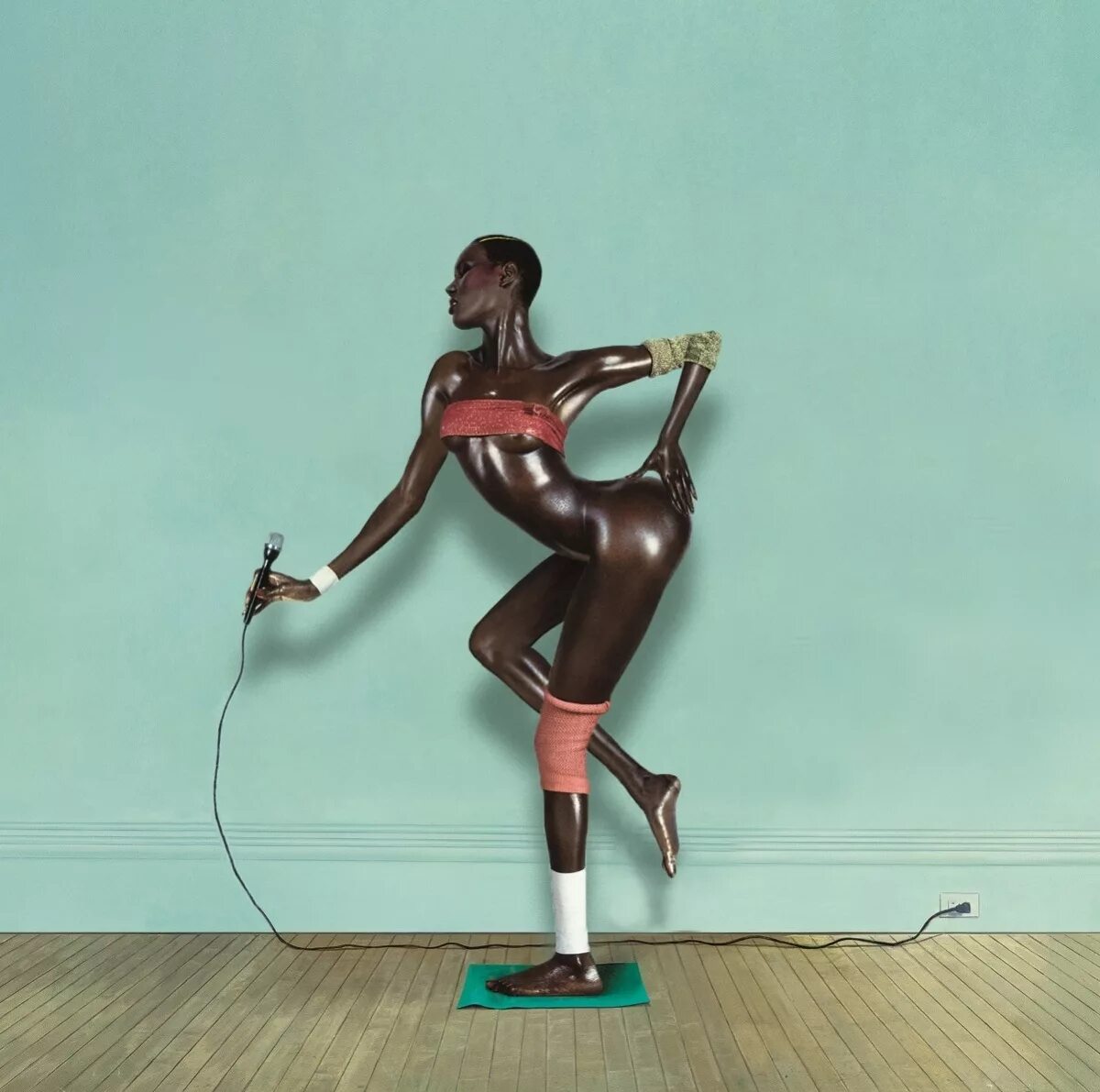 This is a landscape image with resolution 1200x1191, dominant color silver, approximately 1 main objects.